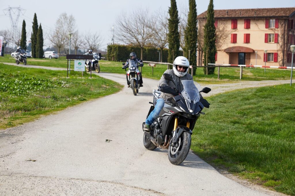 D&G Motorsport | TRY&GO Corso di Guida sicura su strada