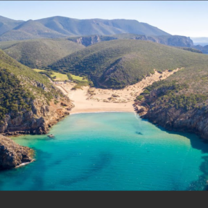 L’abbraccio del Maestrale - Viaggio in moto nell'isola senza tempo - immagine 6