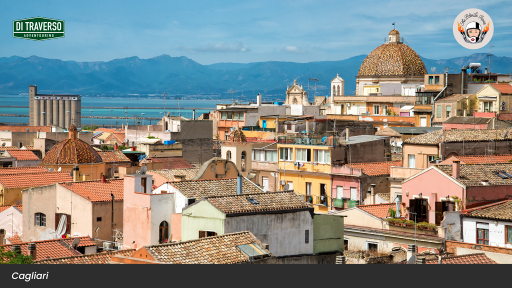 L’abbraccio del Maestrale - Viaggio in moto nell'isola senza tempo